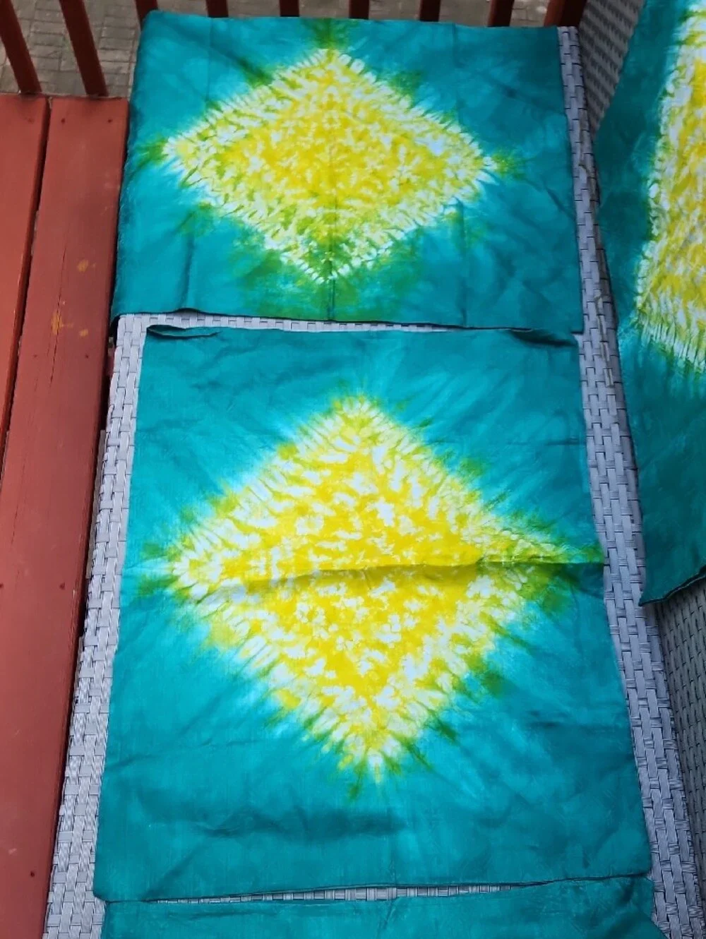 New Handcrafted 4 Pcs Teal and Yellow Tie-Dye Fabric  Pillowcases Craft Material